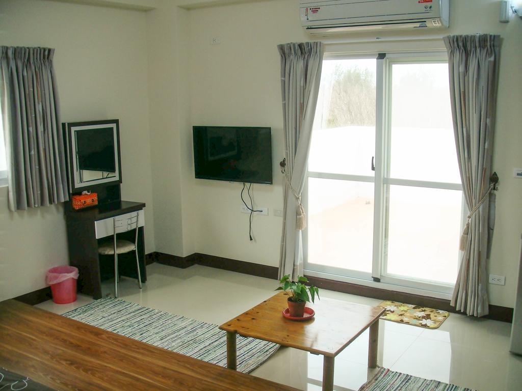 Jun Le Bed And Breakfast Magong Exterior photo
